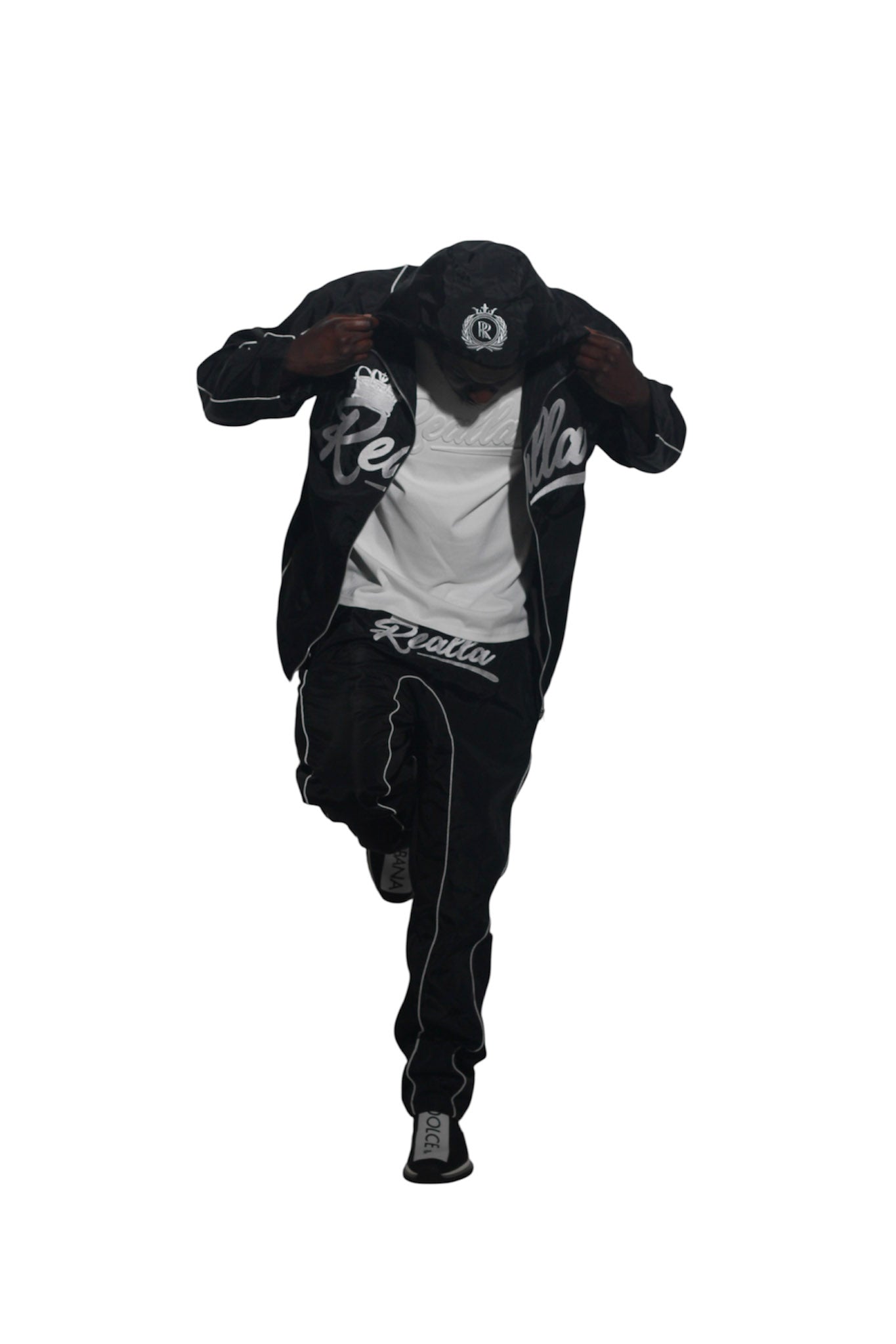 Realla Black windbreaker set