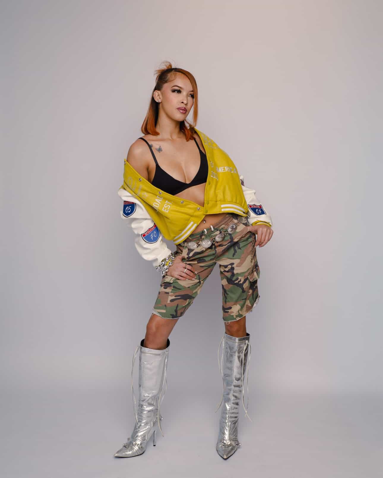 Realla Yellow crop Varsity